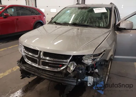 2018 Dodge Journey Sxt z USA, uszkodzony, nr VIN 3C4PDCBB1JT189359